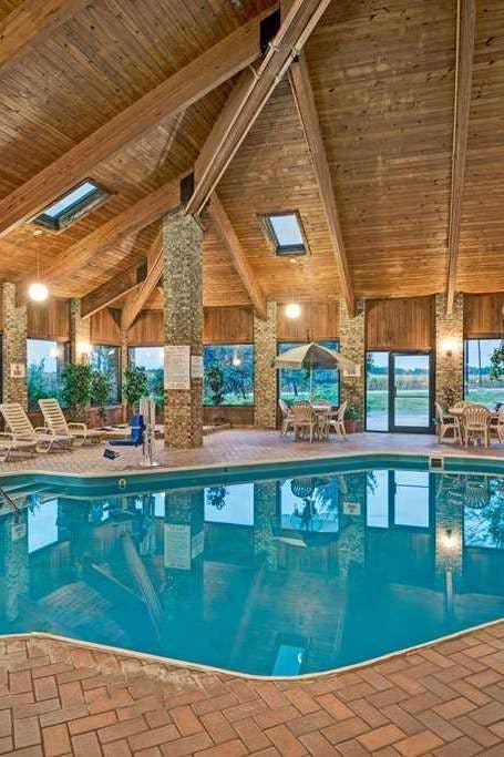 Hotel Baymont by Wyndham Washington Court House photo 5