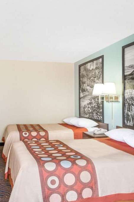 Hotel Super 8 by Wyndham Cedar City photo 3