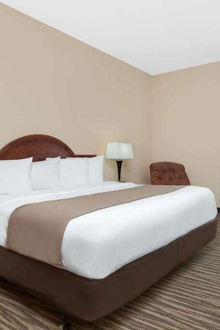 Hotel Baymont by Wyndham Augusta Riverwatch photo 3