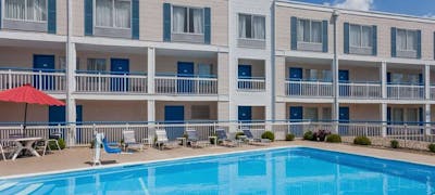 Baymont I S Peoria