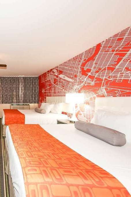 Hotel Howard Johnson by Wyndham Winnipeg West photo 2