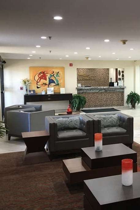 Hotel Baymont Waterford Burlington photo 5