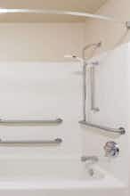 Hotel Baymont Waterford Burlington photo 4