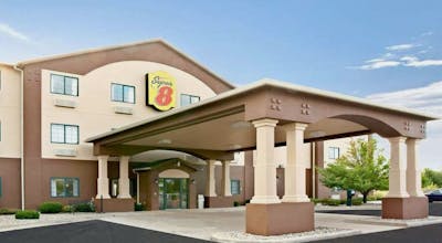 Super 8 by Wyndham South Bend