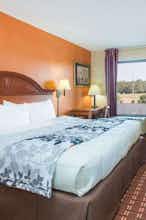 Hotel Days Inn Athens photo 1