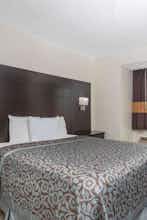 Hotel Days Inn Faribault photo 2