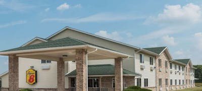 Super 8 Greenville