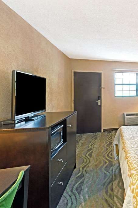 Hotel Days Inn Cherokee Near Casino photo 3