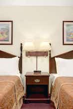Hotel Super 8 by Wyndham Chaska photo 2