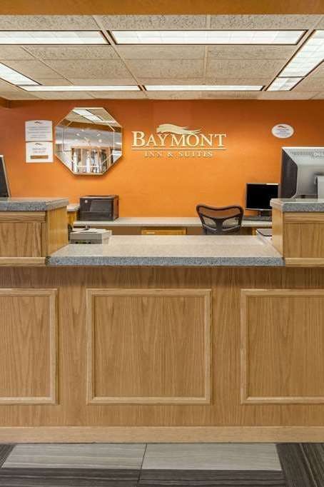 Hotel Baymont Midland photo 4