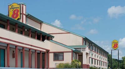 Super 8 by Wyndham Hancock MD