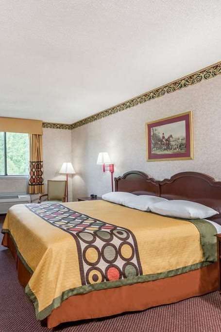 Hotel Super 8 Hancock MD photo 1