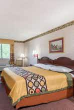 Hotel Super 8 Hancock MD photo 1