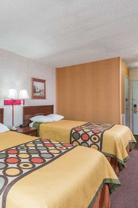 Hotel Super 8 Hancock MD photo 2