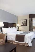 Hotel Baymont Dale photo 1