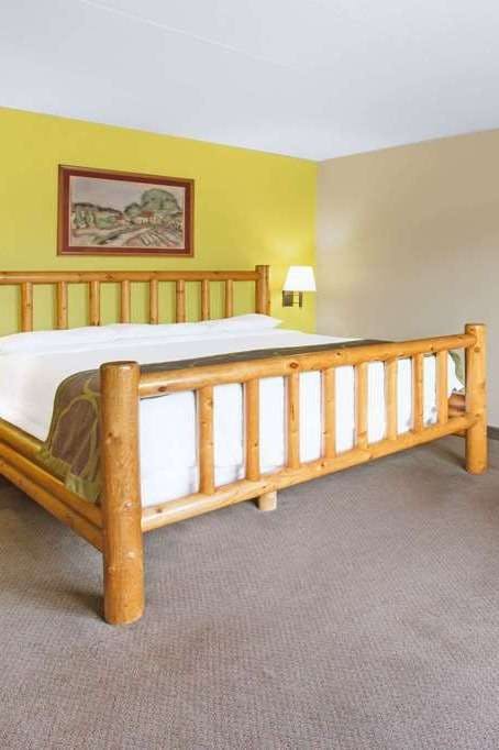 Hotel Super 8 by Wyndham Davenport photo 1