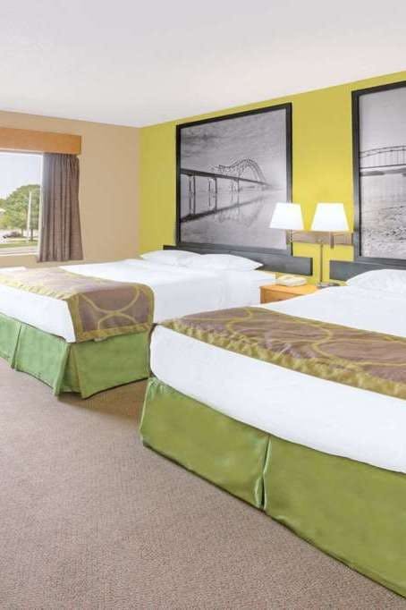 Hotel Super 8 by Wyndham Davenport photo 2