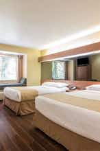 Hotel Microtel Ocala photo 2