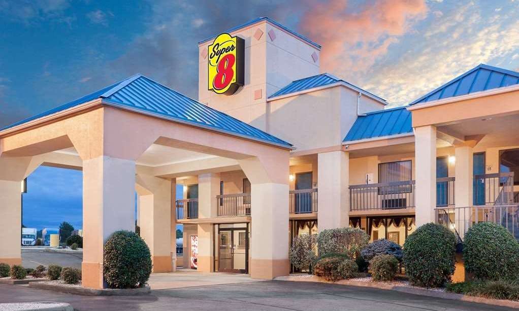 Super 8 Bulls Gap Greeneville