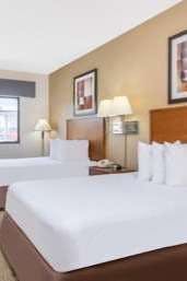 Hotel Days Inn Phenix City FtBenning photo 3