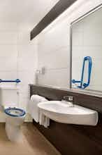 Hotel Ramada Bristol West photo 5