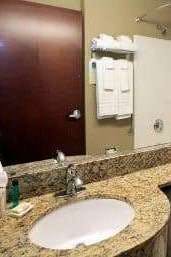 Hotel Microtel Inn & Suites by Wyndham Wheeling at The Highlands photo 5