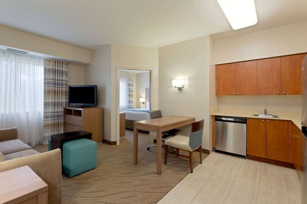 Hotel Hawthorn Extended Stay by Wyndham Naples photo 5
