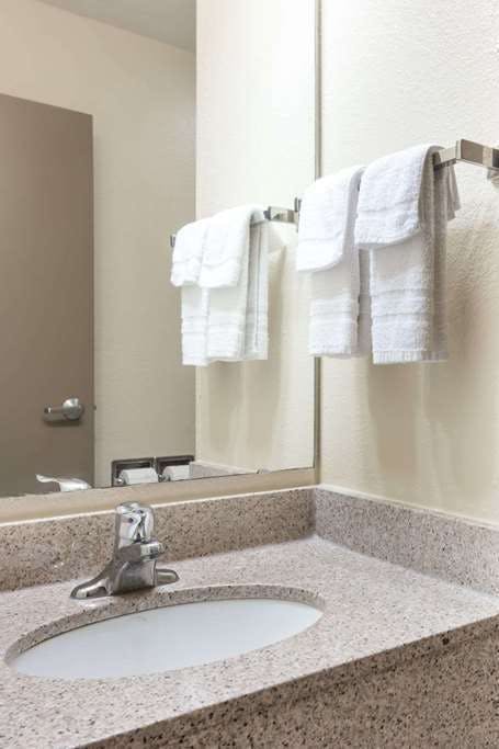 Hotel Days Inn by Wyndham St Peters/St Charles photo 4