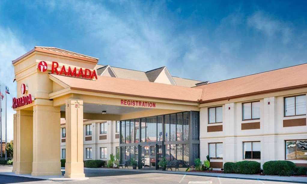 Ramada by Wyndham Tuscaloosa
