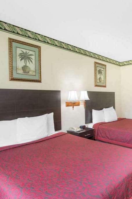 Hotel Days Inn Sullivan photo 4