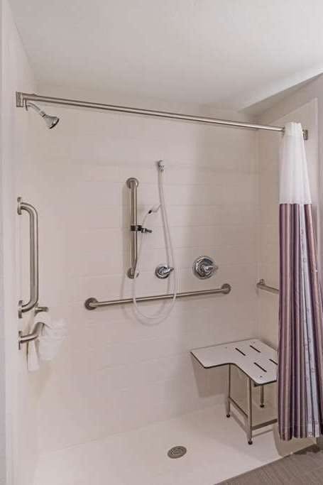 Hotel La Quinta Inn & Suites by Wyndham Mobile photo 4