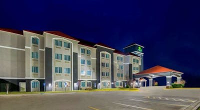 La Quinta Inn & Suites by Wyndham Dumas