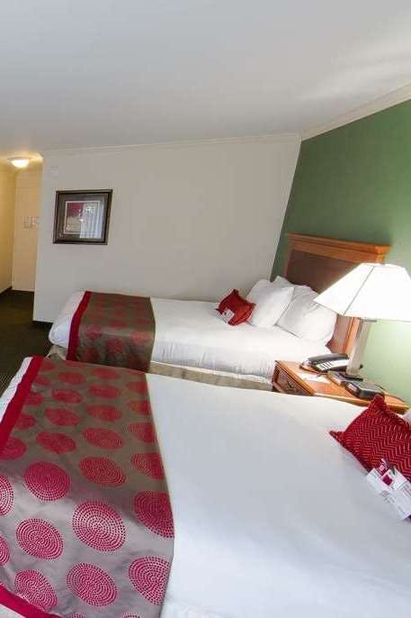 Hotel Ramada by Wyndham Houston Intercontinental Airport East photo 2