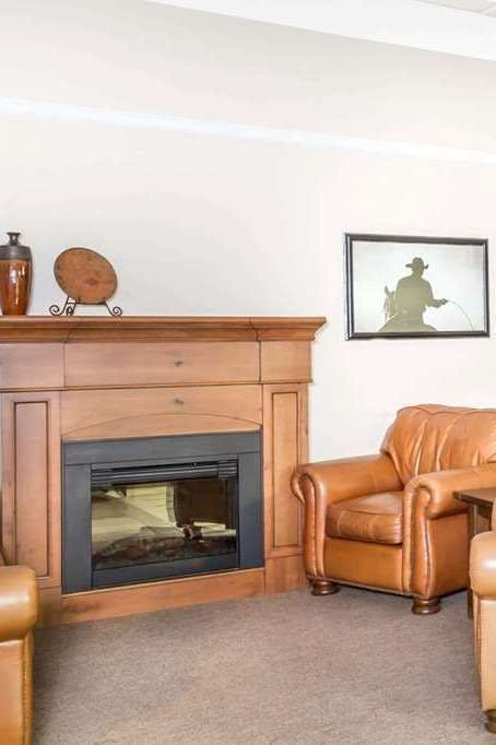 Hotel Super 8 by Wyndham Salina/Scenic Hills Area photo 3