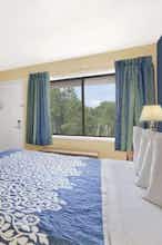 Hotel Days Inn by Wyndham Middletown photo 1