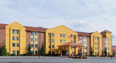 La Quinta Inn & Suites Summersville/New River National Park