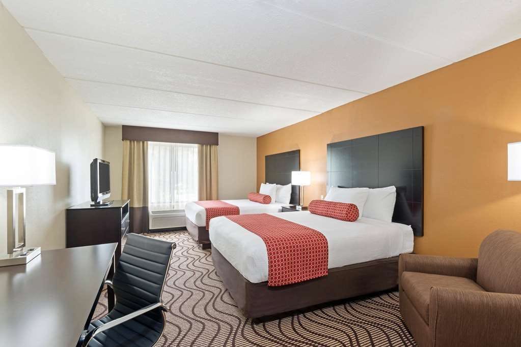 Hotel La Quinta Inn & Suites by Wyndham Tampa North I-75 photo 5