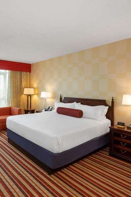 Hotel Wyndham Grand OKC Downtown photo 1