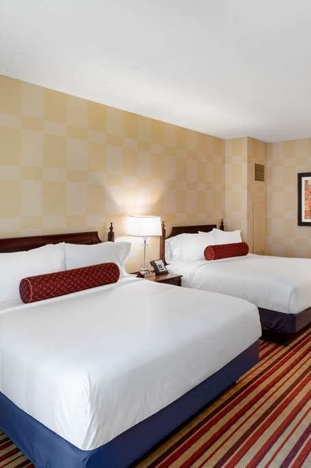 Hotel Wyndham Grand OKC Downtown photo 2