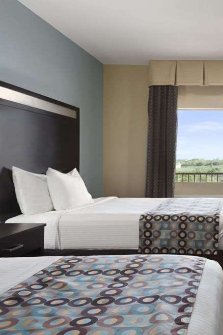 Hotel Days Inn & Suites by Wyndham Gonzales TX photo 3