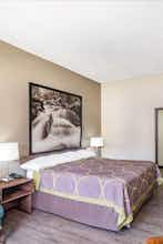 Hotel Super 8 by Wyndham Columbia photo 2