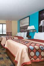 Hotel Super 8 by Wyndham Rochester Mayo Clinic Area photo 2