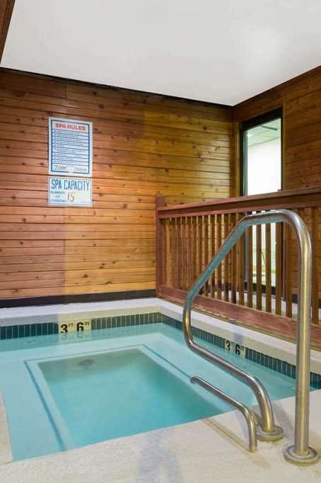 Hotel Super 8 by Wyndham Green River photo 5