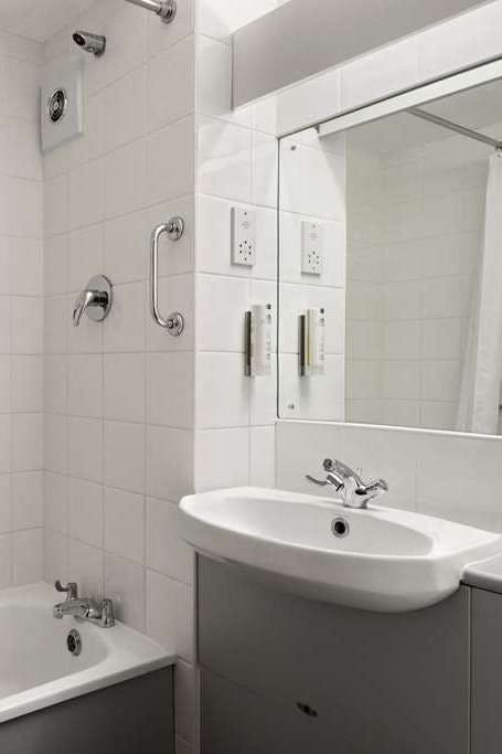 Hotel Days Inn Bradford M62 photo 4