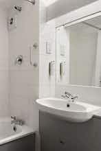 Hotel Days Inn Bradford M62 photo 4