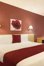 Hotel Days Inn Bradford M62 photo 1