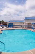 Hotel Howard Johnson Inn Commerce GA photo 5