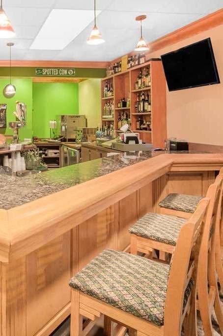 Hotel Ramada Waupaca photo 5