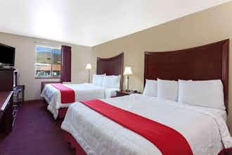 Hotel Super 8 by Wyndham Lewiston photo 1