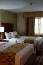 Hotel Baymont by Wyndham Oacoma photo 2